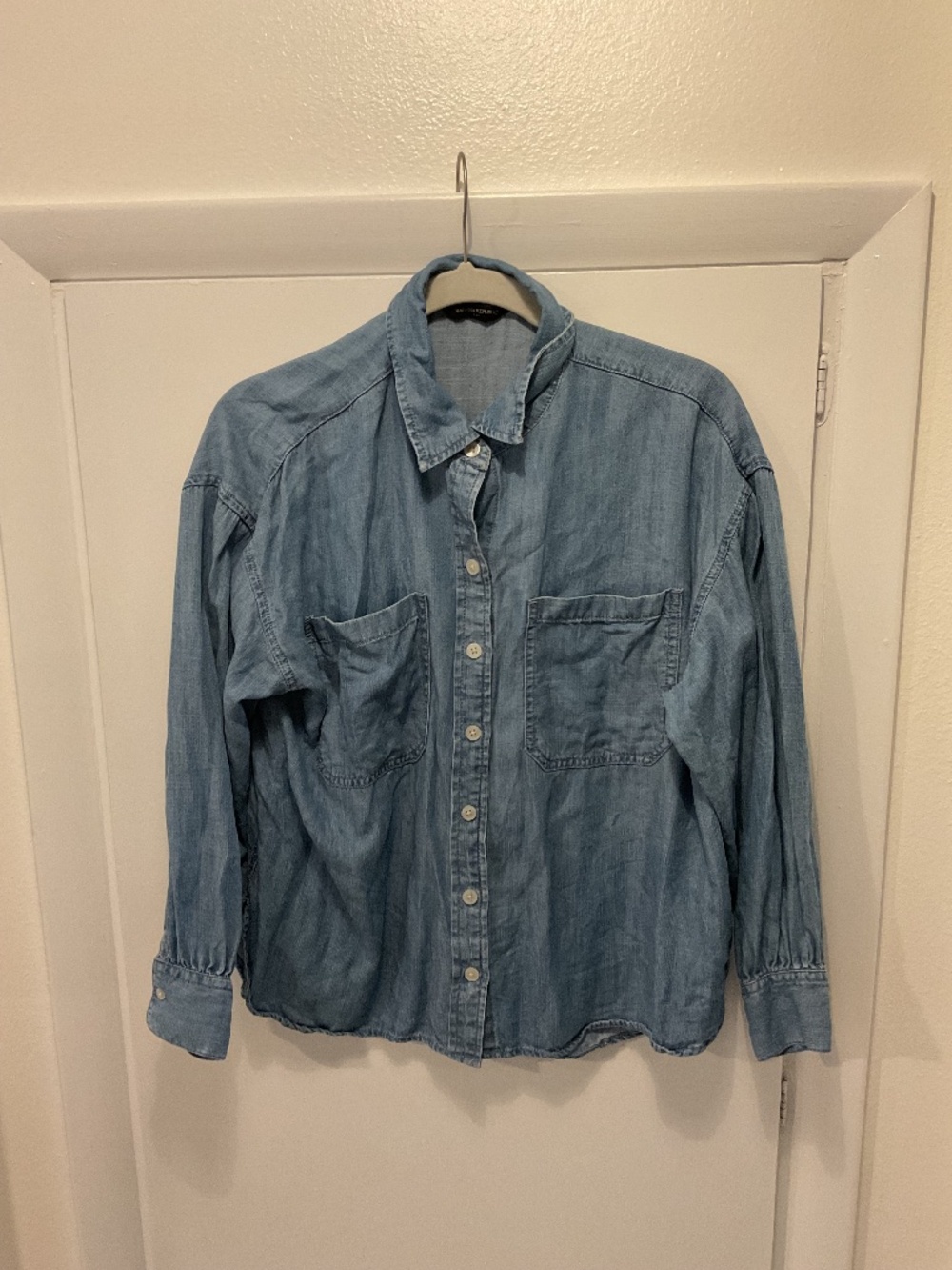 Banana Republic Factory Denim Top, Light Denim Color, Size Small